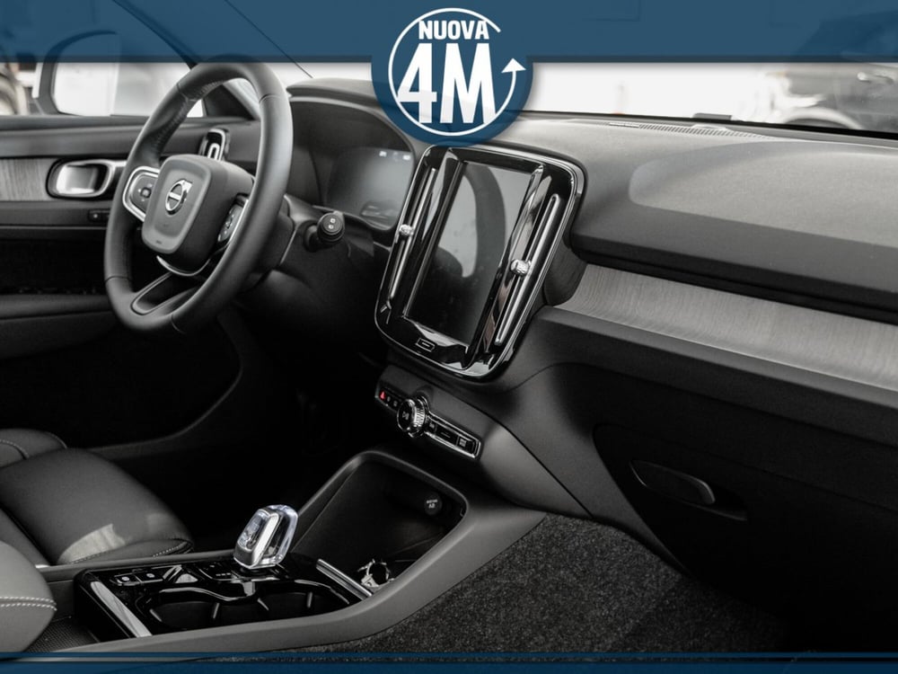 Volvo XC40 usata a Prato (13)
