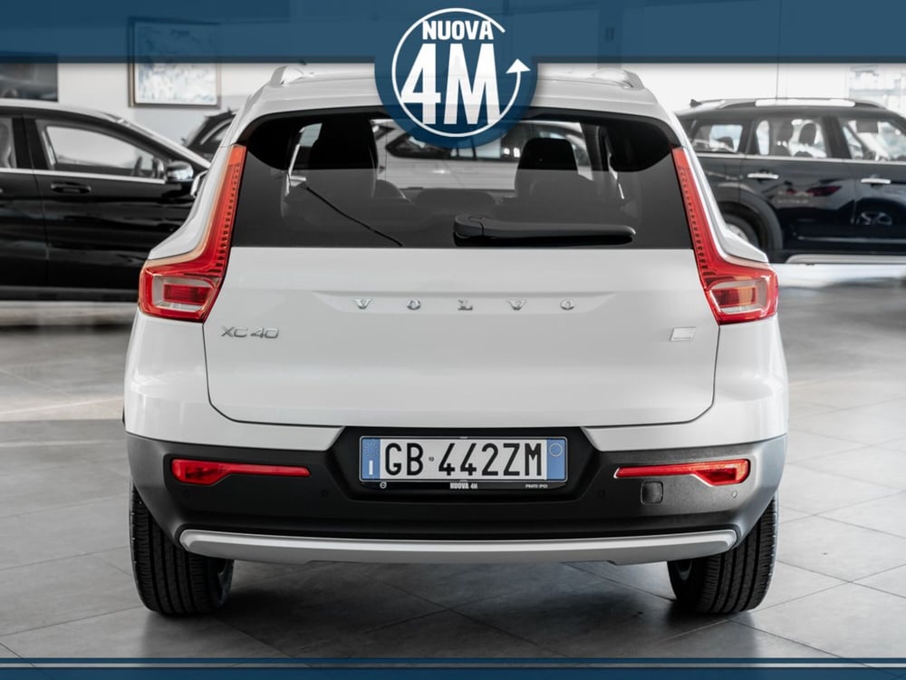 Volvo XC40 usata a Prato (4)