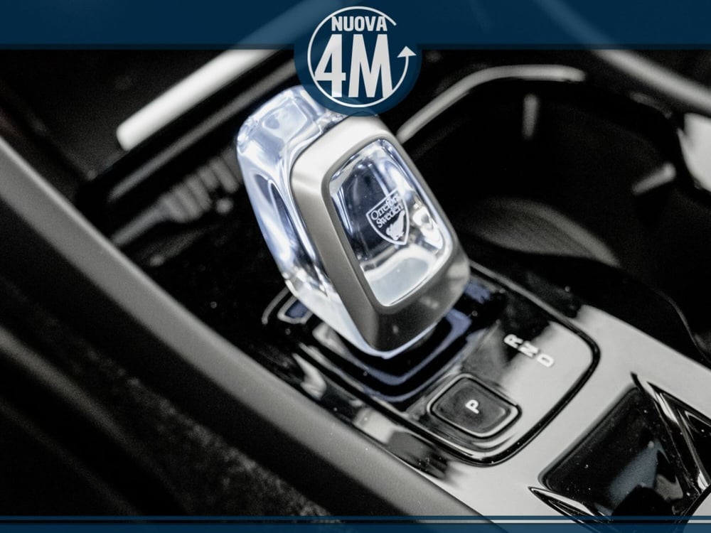 Volvo XC40 usata a Prato (9)