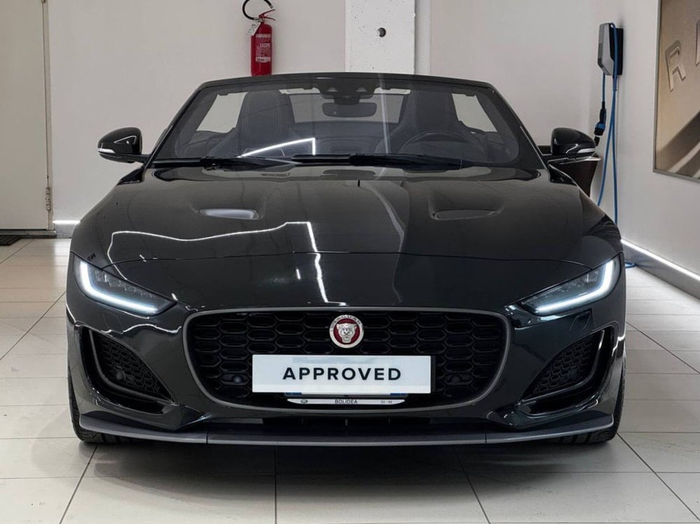 Jaguar F-Type Cabrio usata a Savona (8)