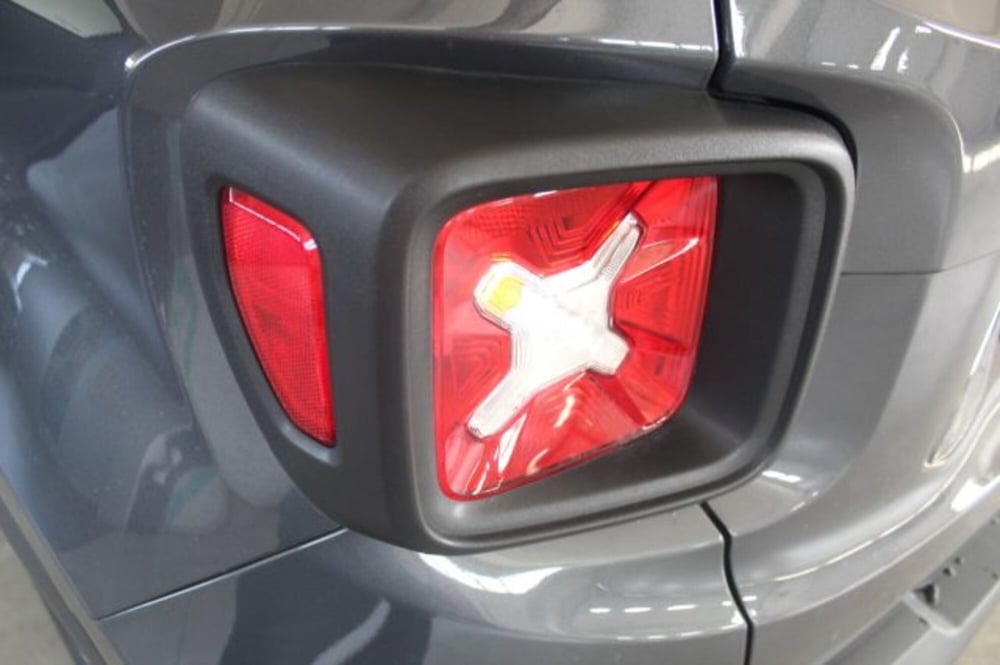 Jeep Renegade usata a Terni (16)