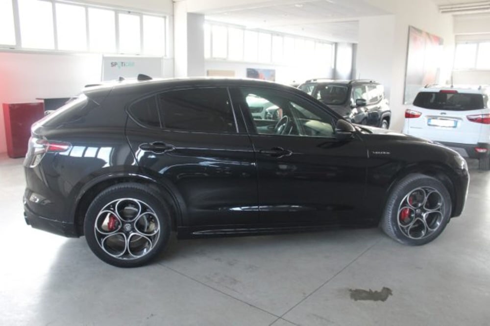 Alfa Romeo Stelvio usata a Terni (6)