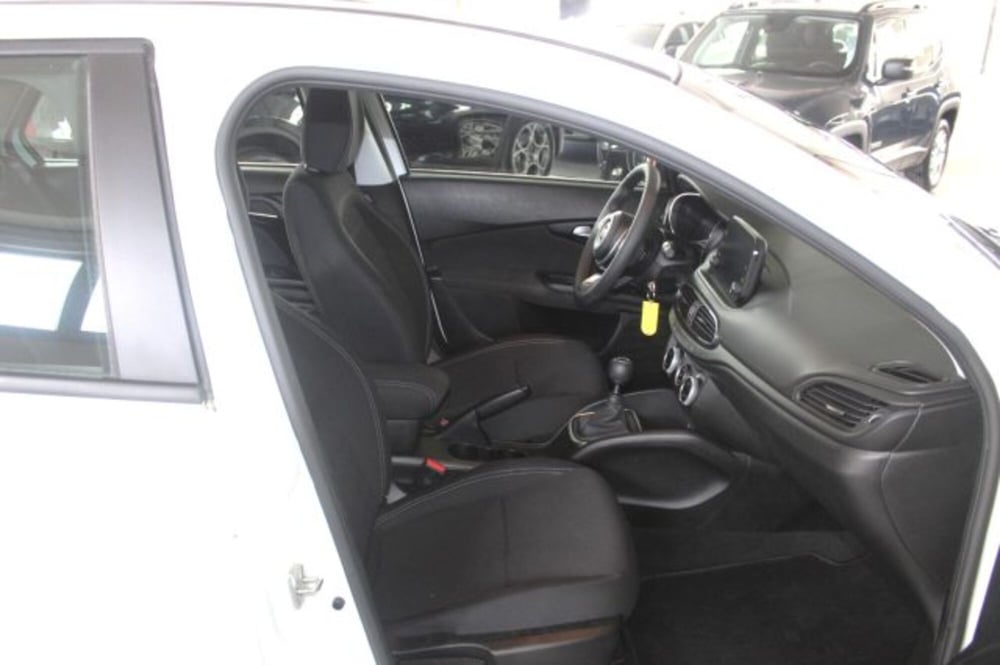 Fiat Tipo Station Wagon usata a Terni (8)