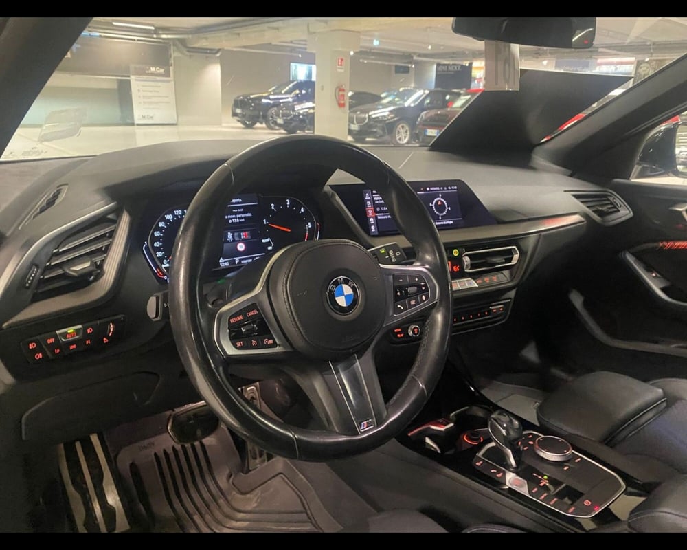 BMW Serie 1 usata a Napoli (16)