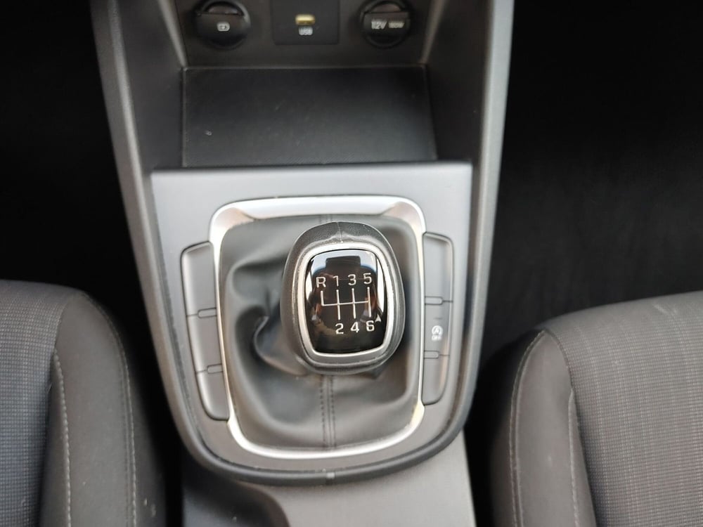 Hyundai Kona usata a Vercelli (12)