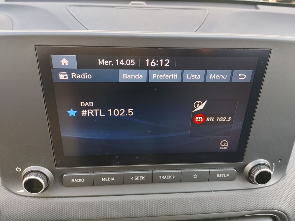 Hyundai Kona usata a Vercelli (19)