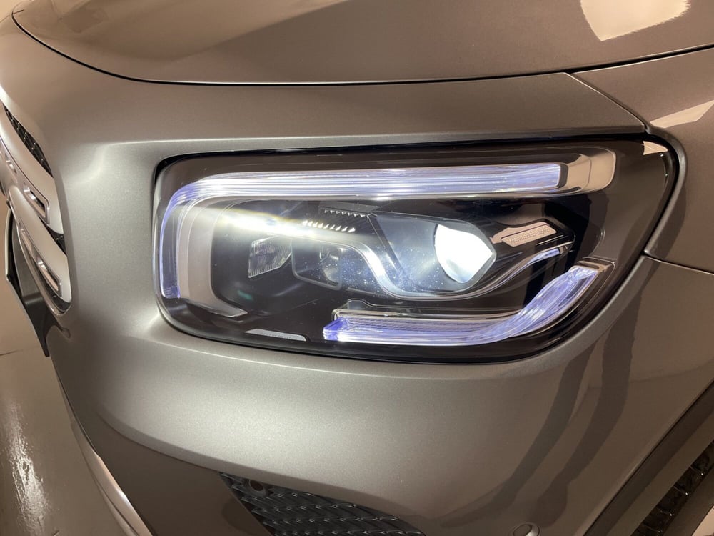Mercedes-Benz GLB usata a Varese (15)