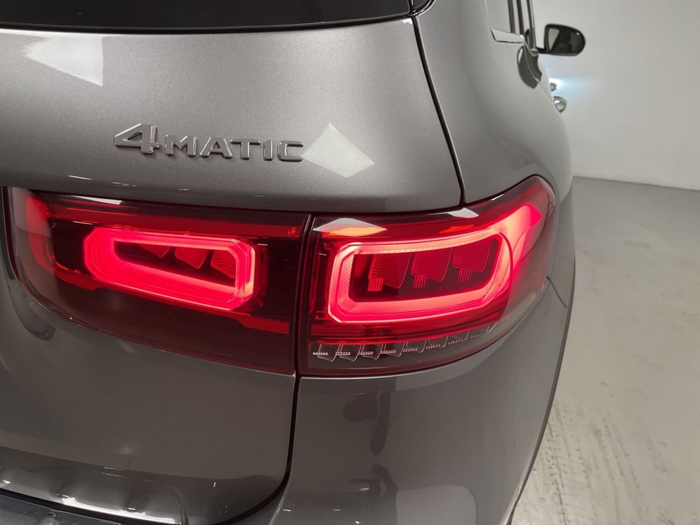 Mercedes-Benz GLB usata a Varese (16)