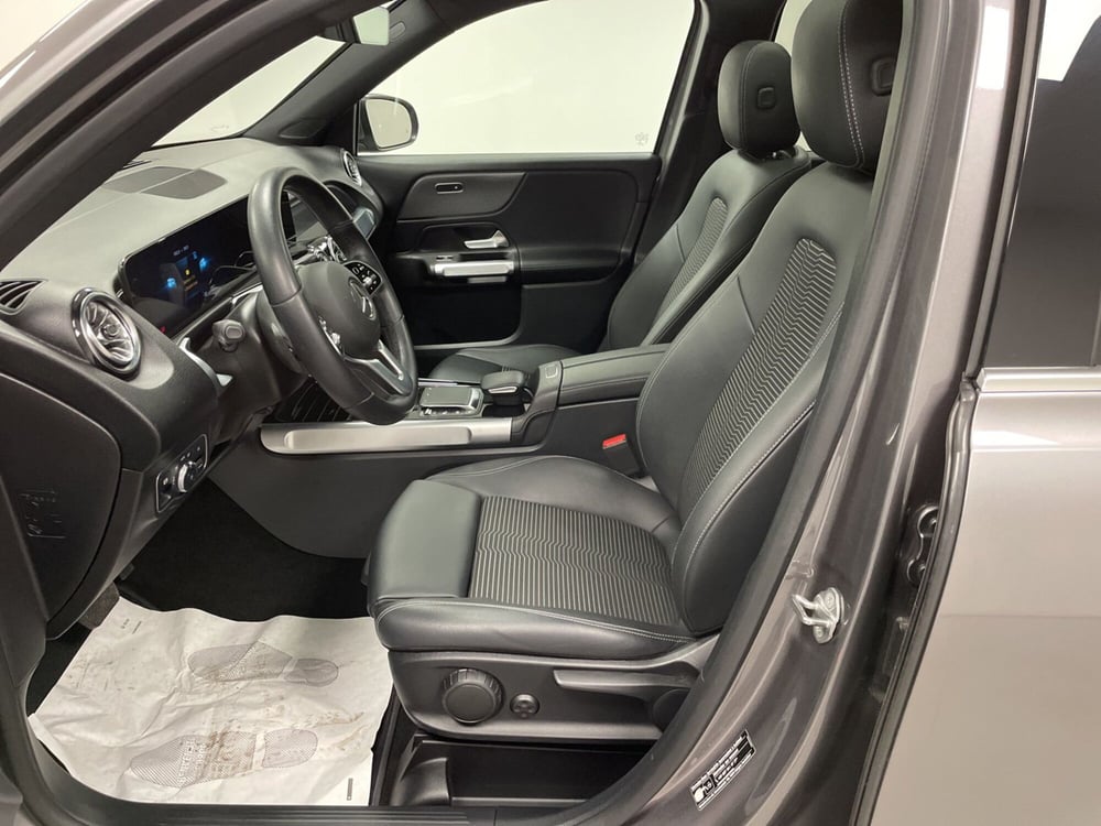 Mercedes-Benz GLB usata a Varese (9)