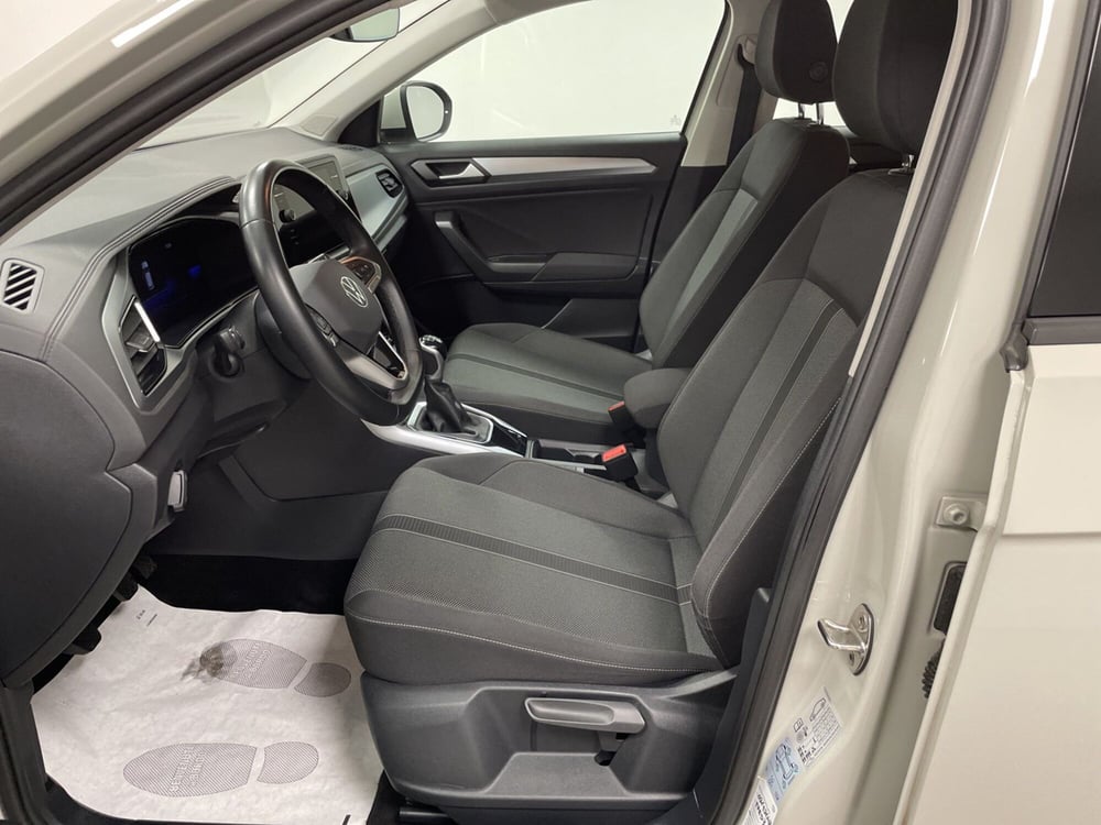 Volkswagen T-Roc usata a Varese (11)