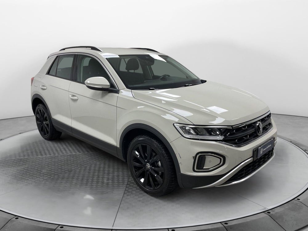 Volkswagen T-Roc usata a Varese (3)