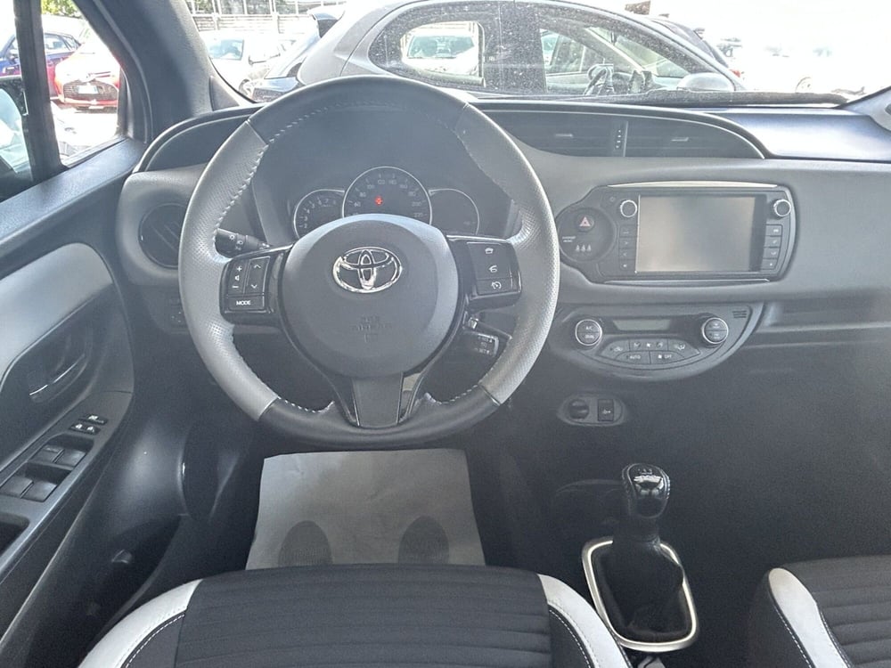Toyota Yaris usata a Bergamo (10)