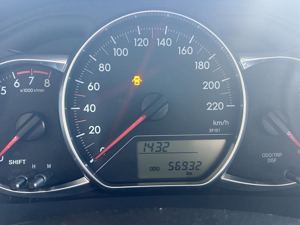Toyota Yaris usata a Bergamo (12)