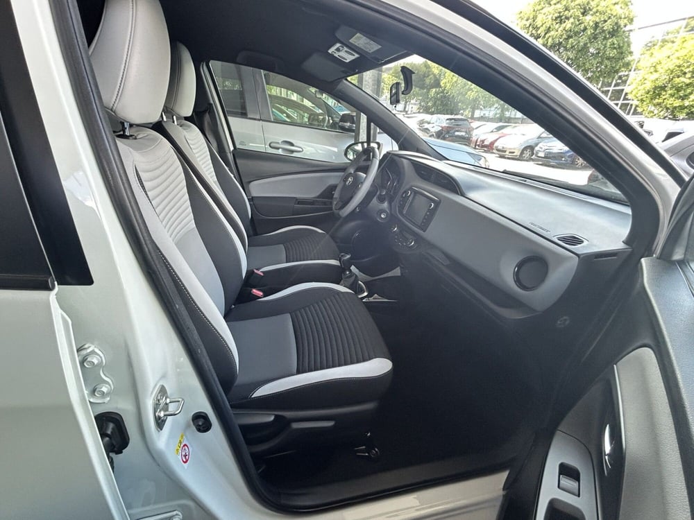 Toyota Yaris usata a Bergamo (7)