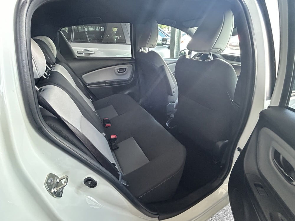 Toyota Yaris usata a Bergamo (8)