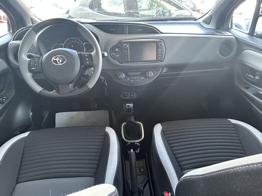 Toyota Yaris usata a Bergamo (9)