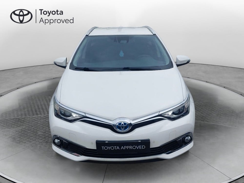 Toyota Auris Station Wagon usata a Bergamo (3)