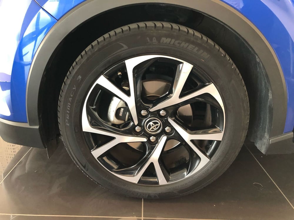 Toyota Toyota C-HR usata a Bergamo (13)