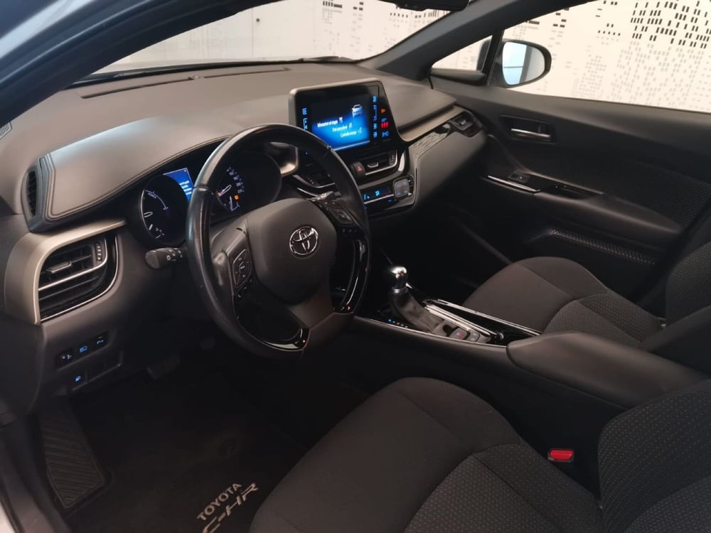 Toyota Toyota C-HR usata a Bergamo (15)