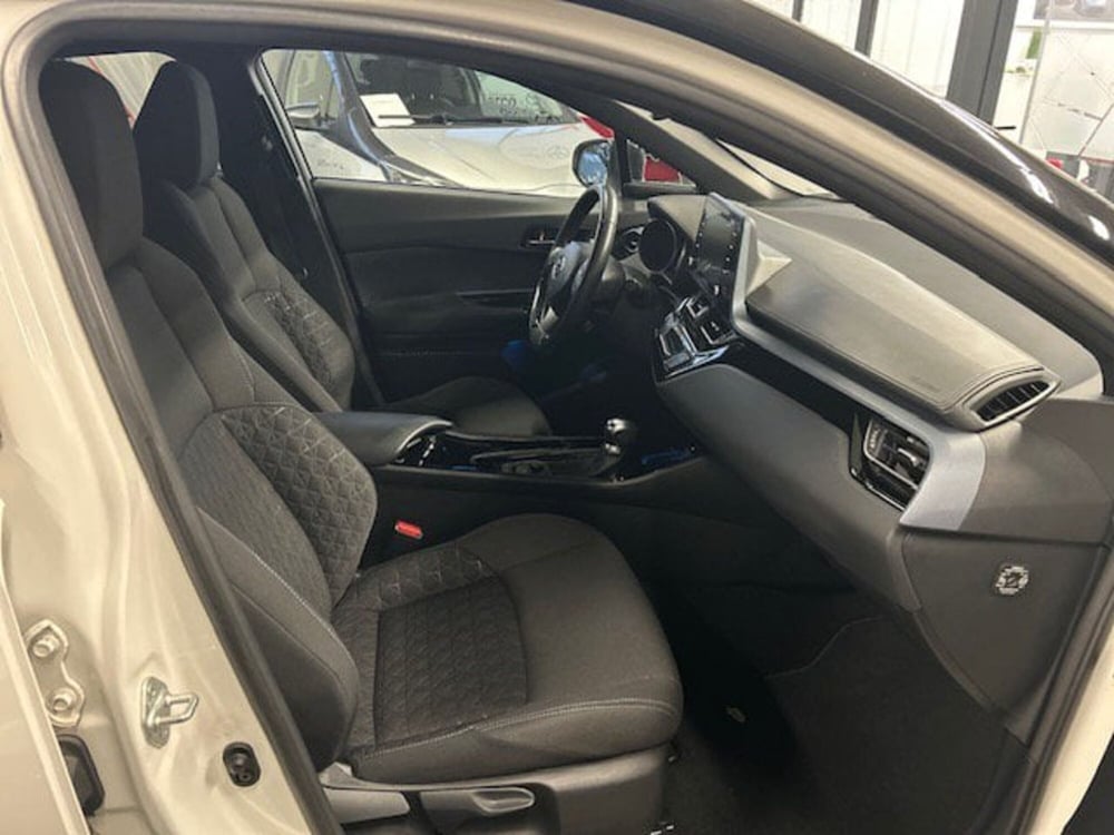 Toyota Toyota C-HR usata a Bergamo (7)