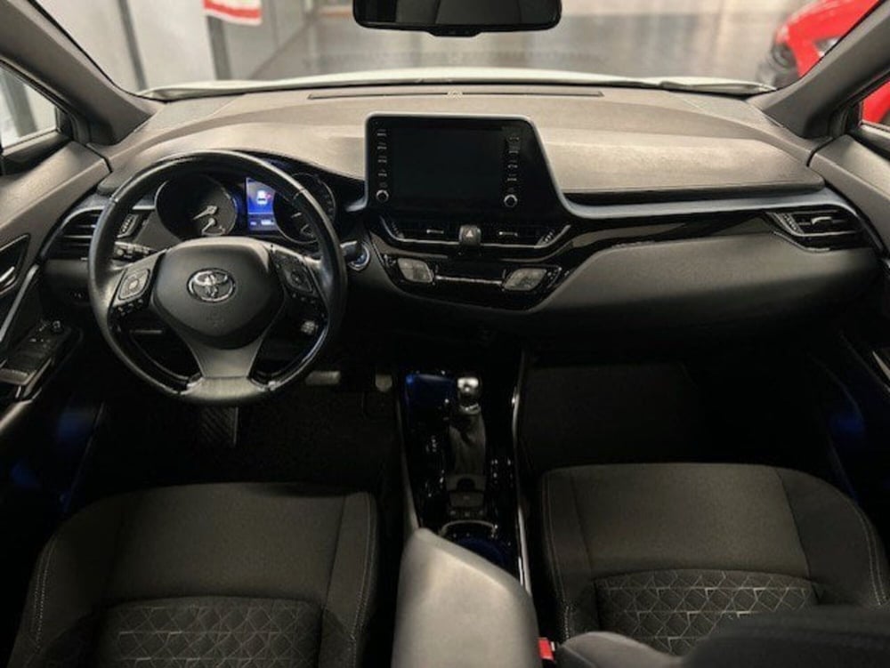 Toyota Toyota C-HR usata a Bergamo (9)