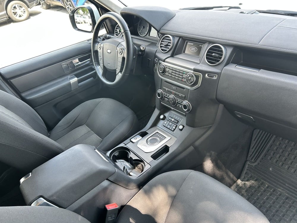 Land Rover Discovery usata a Bergamo (6)