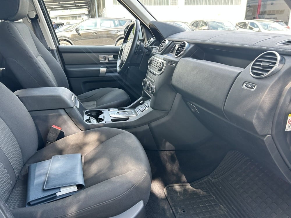 Land Rover Discovery usata a Bergamo (7)