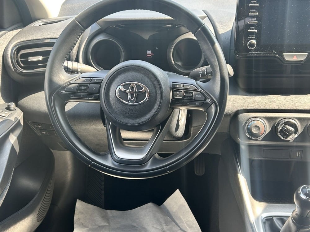 Toyota Yaris usata a Bergamo (14)