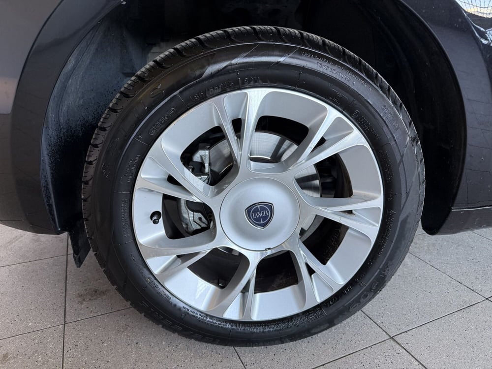 Lancia Ypsilon usata a Monza e Brianza (19)