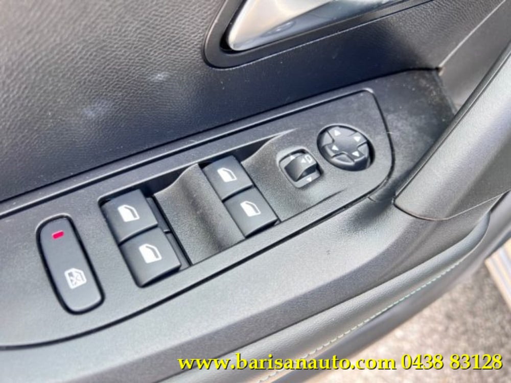 Peugeot 2008 usata a Treviso (9)