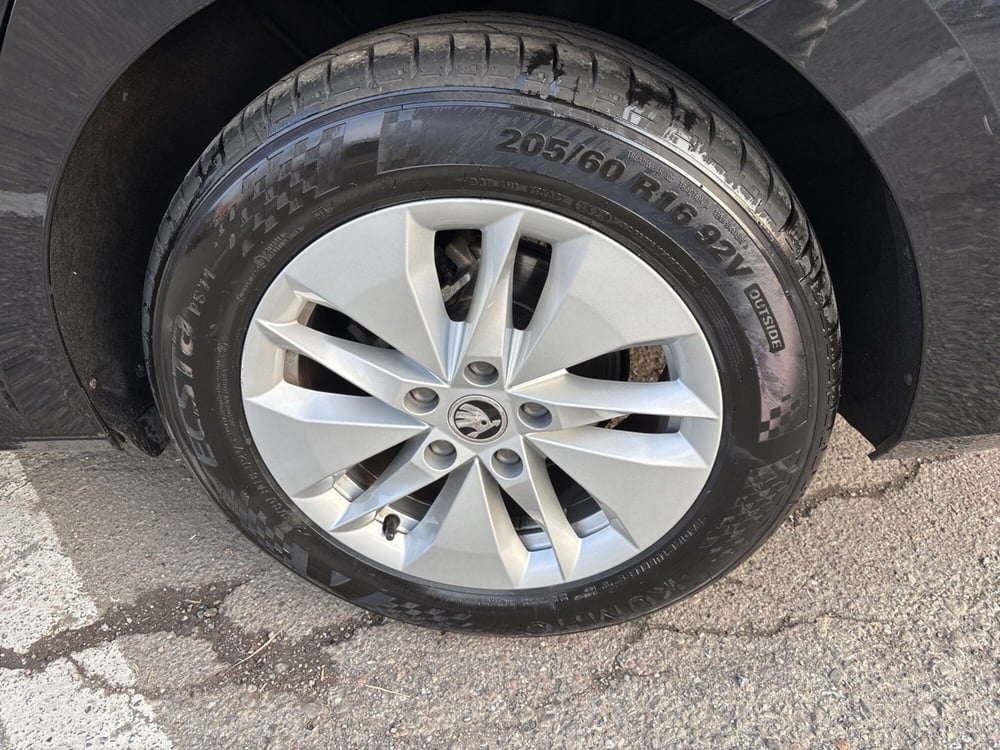 Skoda Octavia Station Wagon usata a Modena (10)