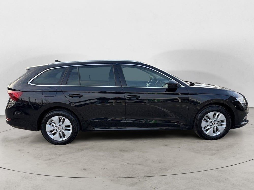 Skoda Octavia Station Wagon usata a Modena (5)