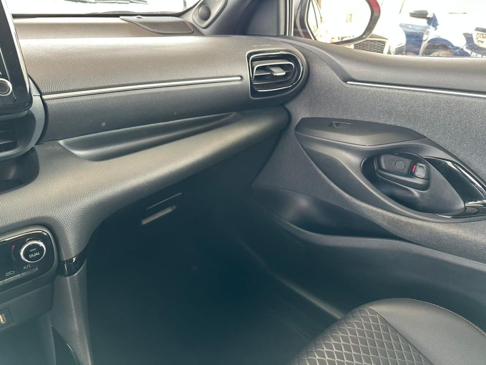 Toyota Yaris usata a Brescia (16)
