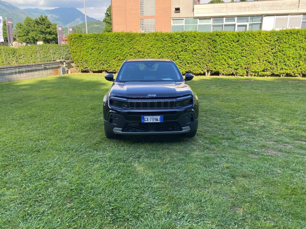 Jeep Avenger nuova a Salerno (9)