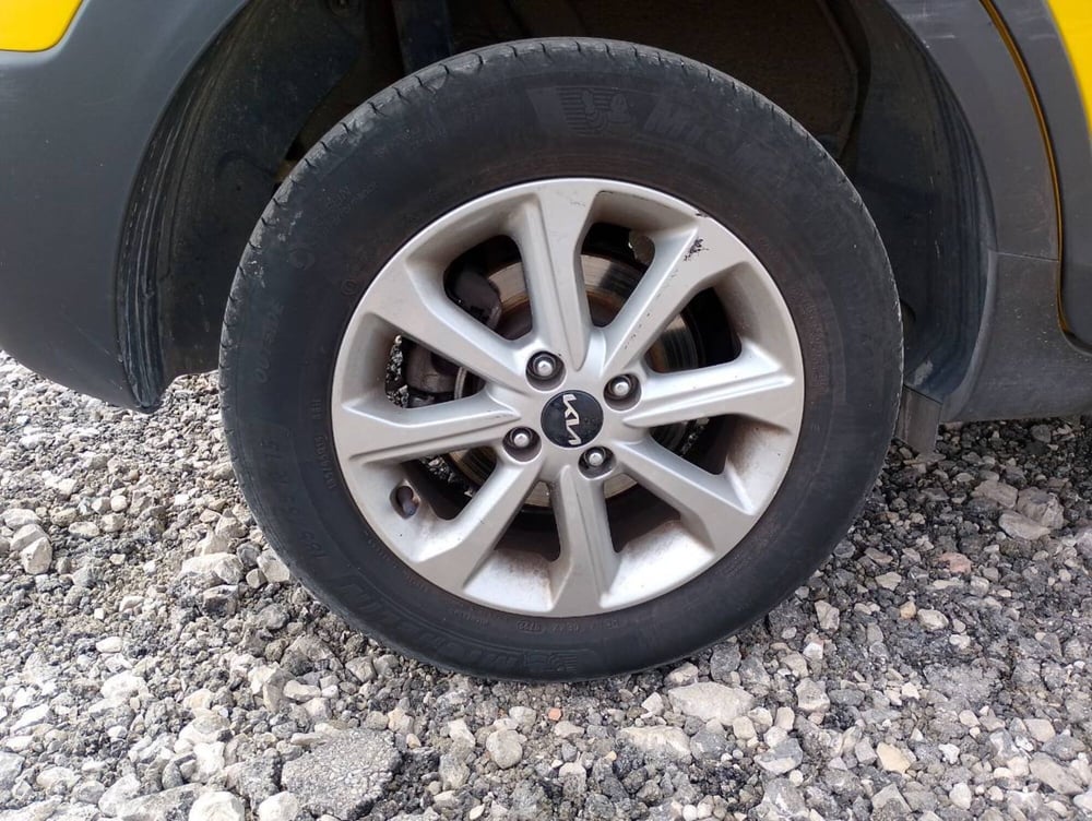 Kia Stonic usata a Salerno (13)
