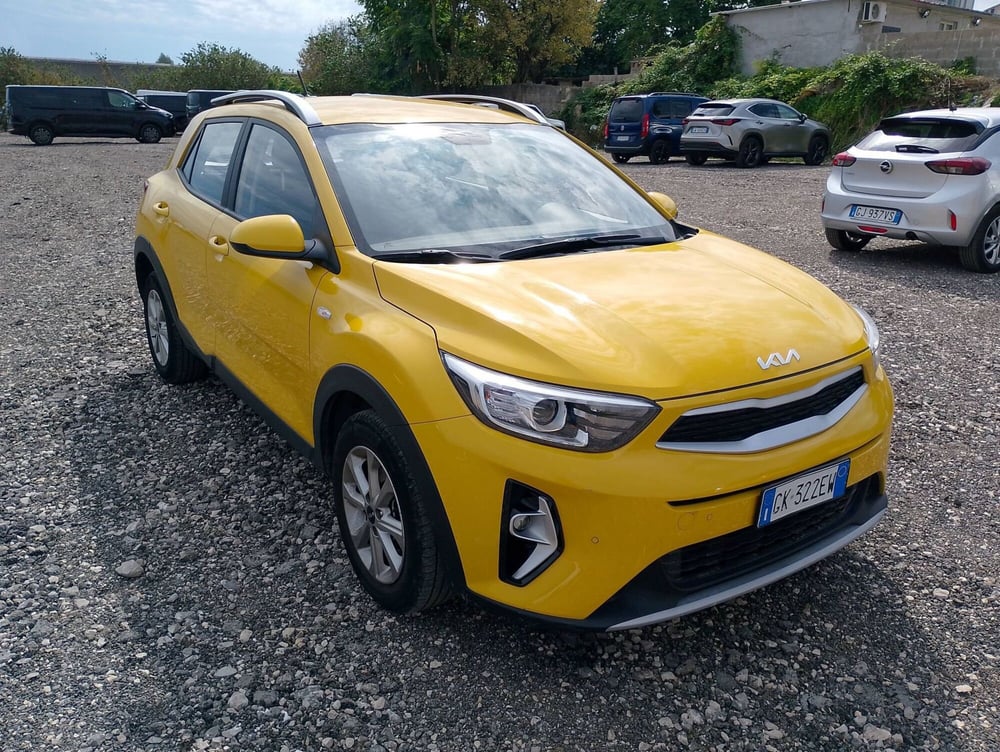 Kia Stonic usata a Salerno (2)