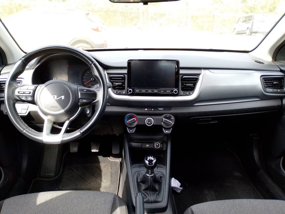 Kia Stonic usata a Salerno (5)