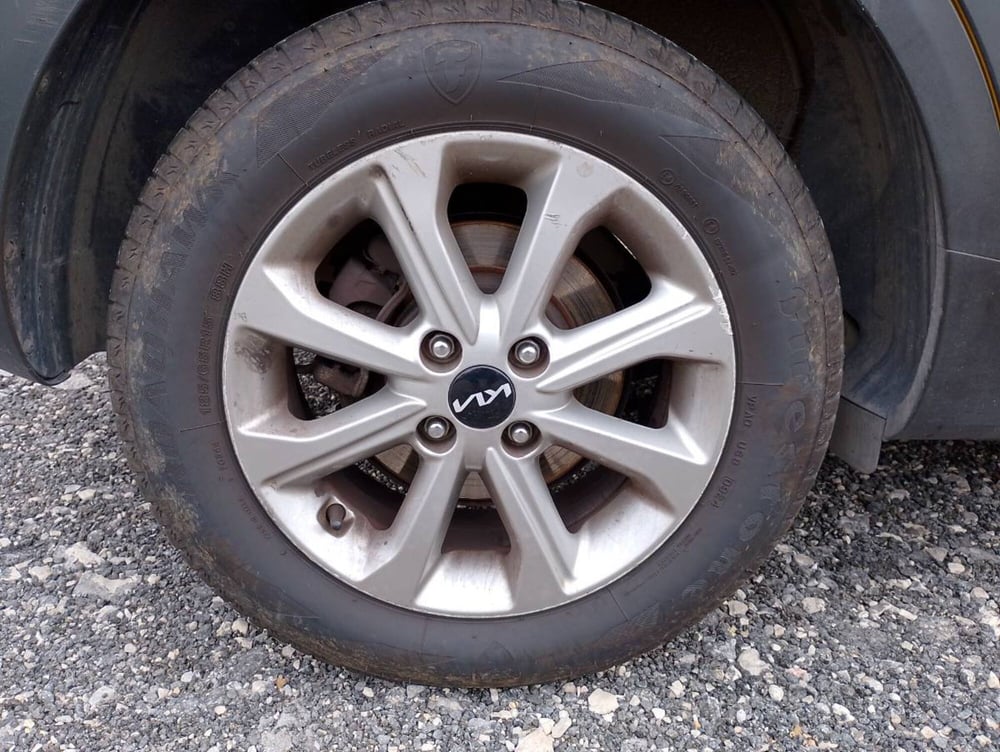 Kia Stonic usata a Salerno (13)
