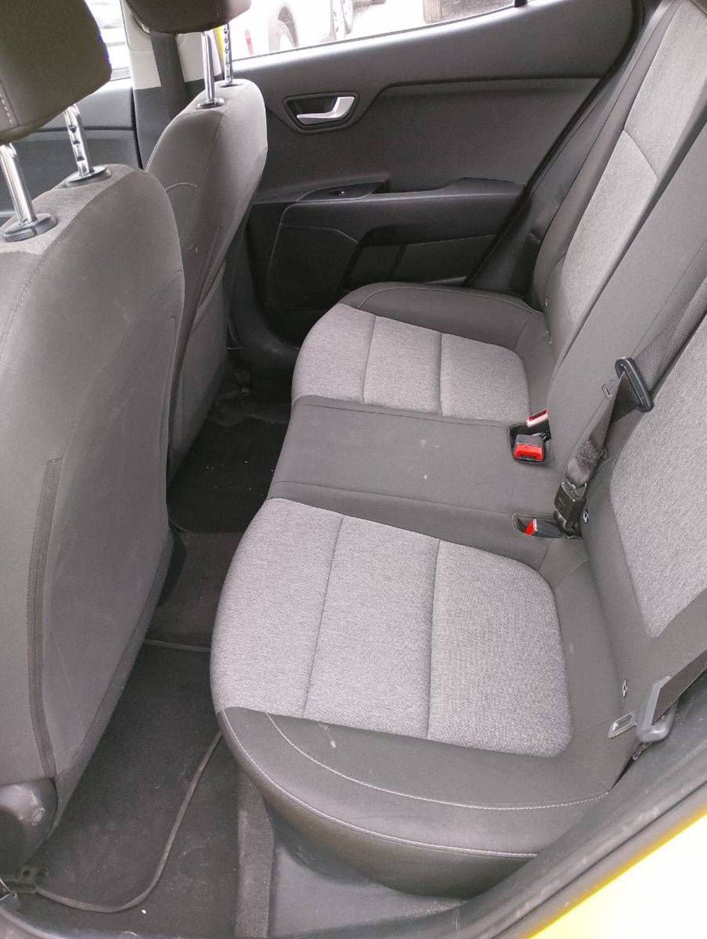 Kia Stonic usata a Salerno (7)
