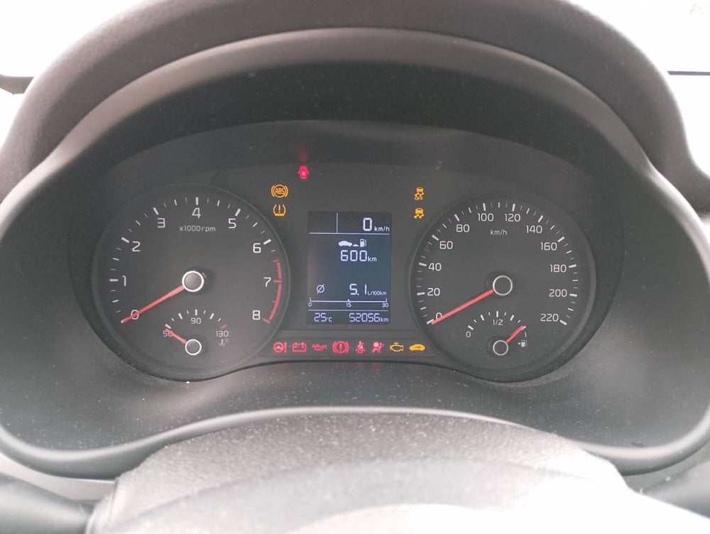 Kia Stonic usata a Salerno (8)