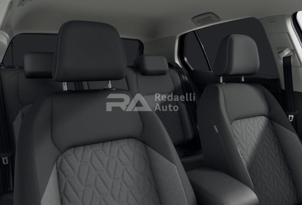 Volkswagen Golf nuova a Lecco (7)