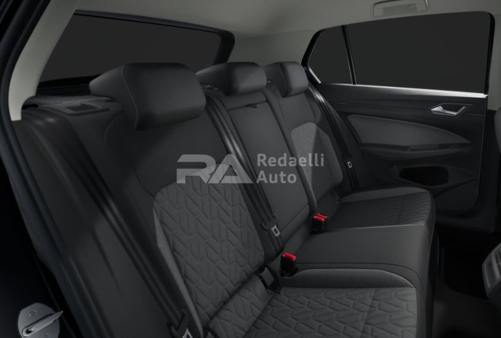 Volkswagen Golf nuova a Lecco (8)