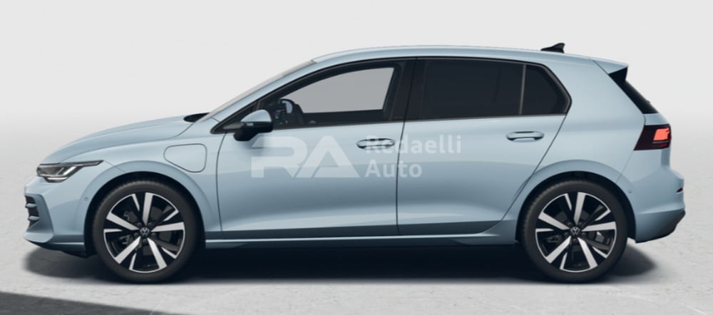 Volkswagen Golf nuova a Lecco (2)