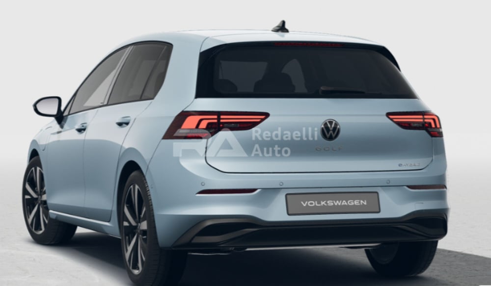Volkswagen Golf nuova a Lecco (3)