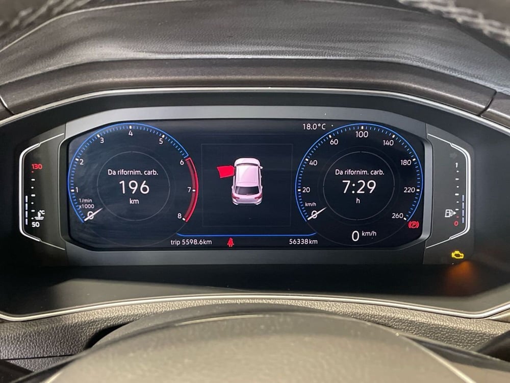 Volkswagen T-Roc usata a Pistoia (9)