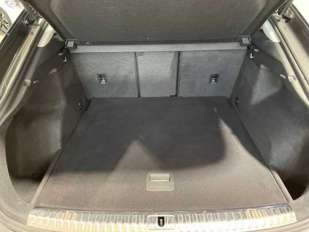 Audi Q3 Sportback usata a Prato (15)