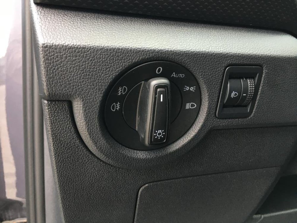 Volkswagen T-Cross usata a Cuneo (12)