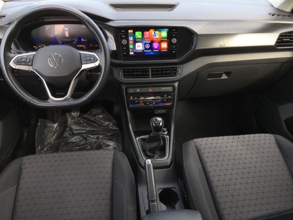 Volkswagen T-Cross usata a Cuneo (7)