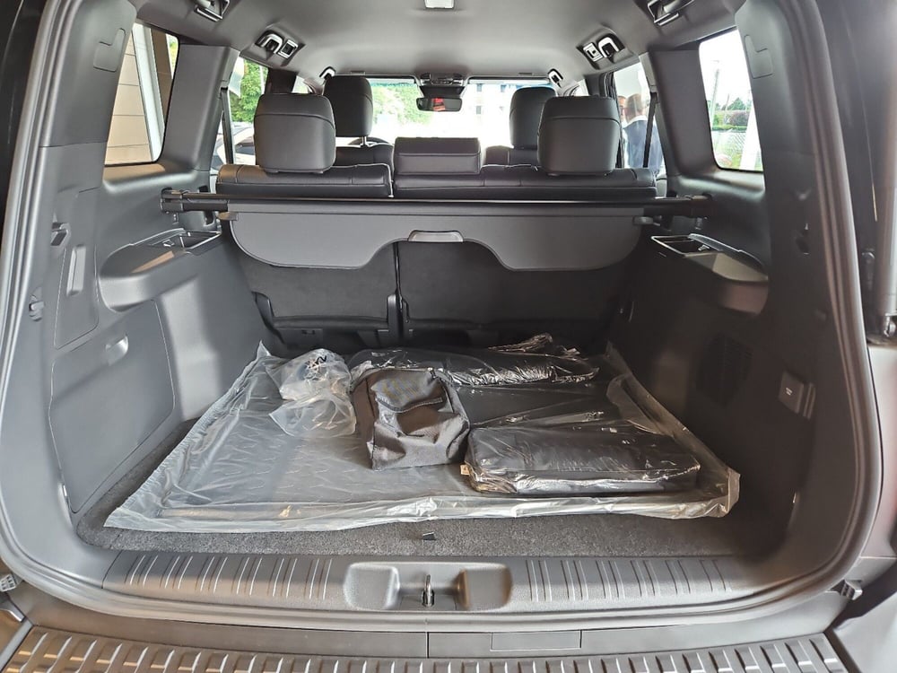 Toyota Land Cruiser nuova a Vicenza (13)