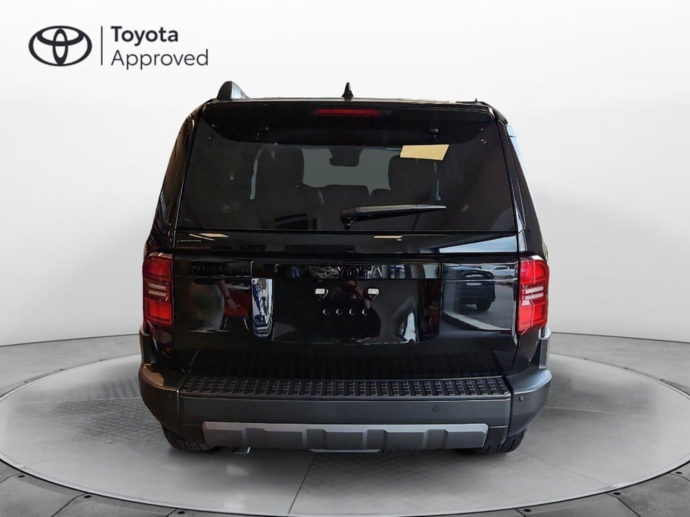 Toyota Land Cruiser nuova a Vicenza (4)